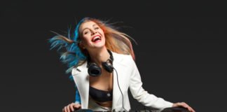 What is the Entertainer personality type (ESFP)?